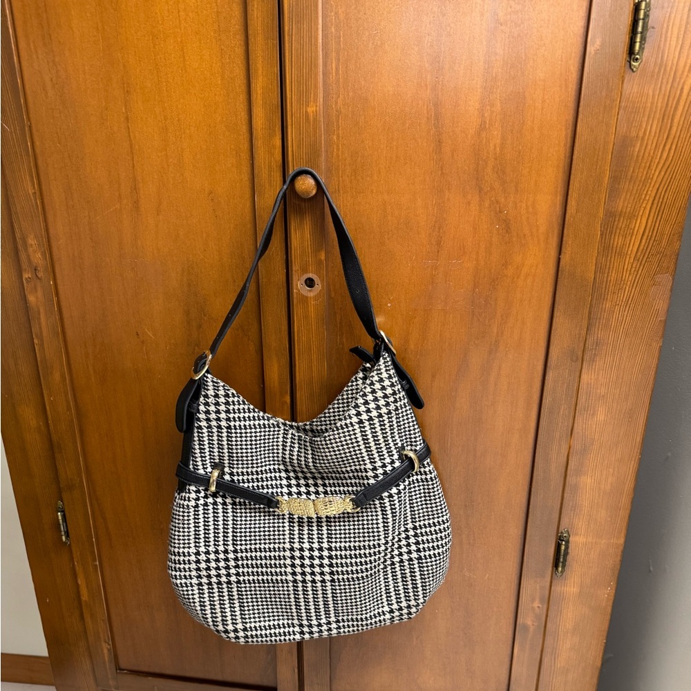 Talbots BlackWhite Houndstooth Tweed  Bag satchel 11x12x3 adjustable strap